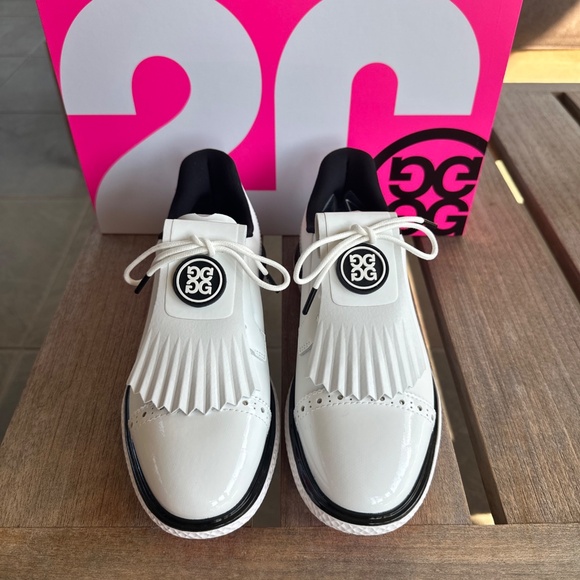 G/FORE Gallivan2r Brogue Kiltie Cap Toe Golf Shoe Women's 7.5 Snow / Onyx NEW - Picture 6 of 8